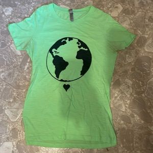 Kids earth day shirt, size large, barely worn, Like new condition.
